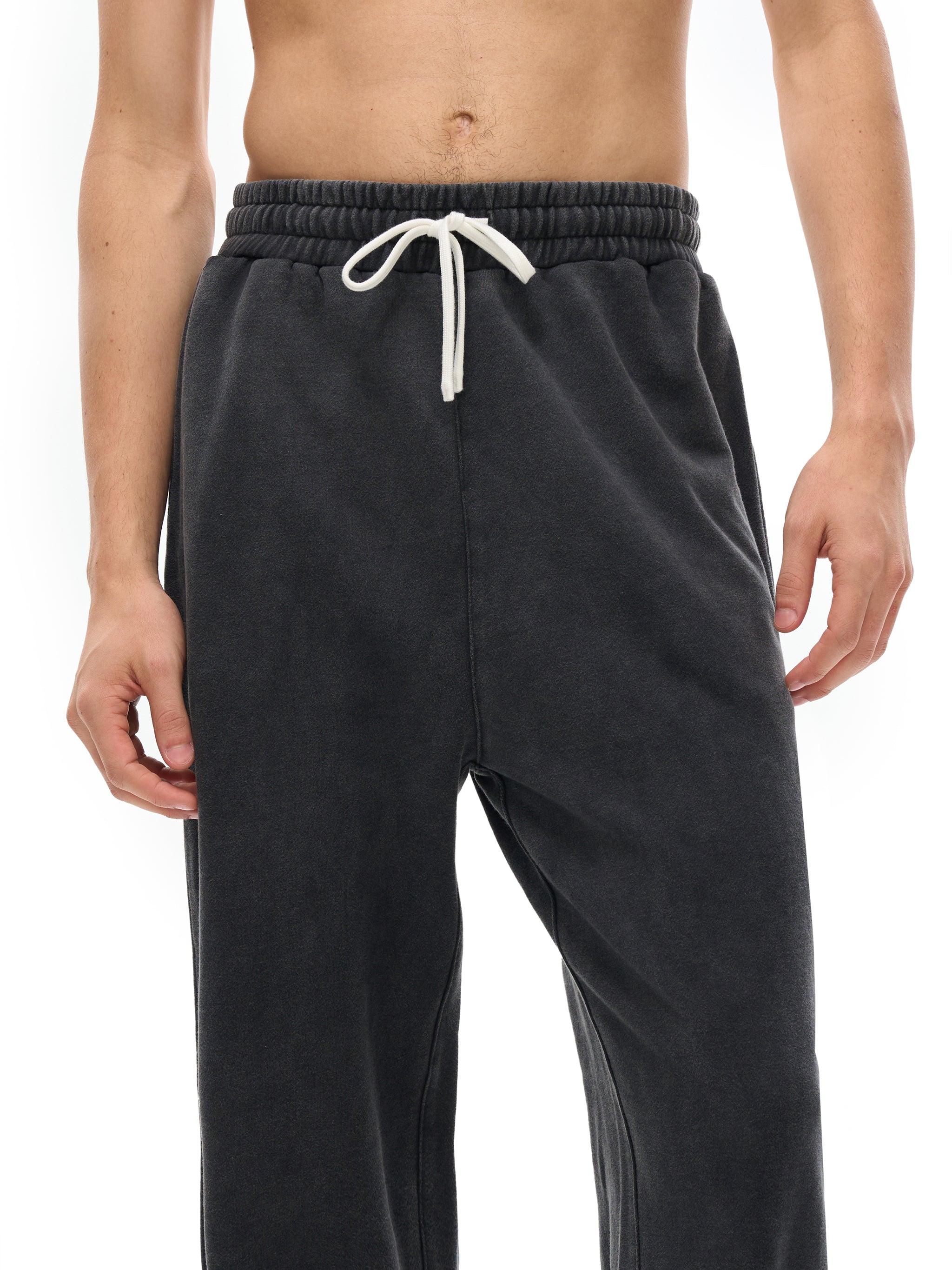 Classic Realm Cuffed Sweatpants